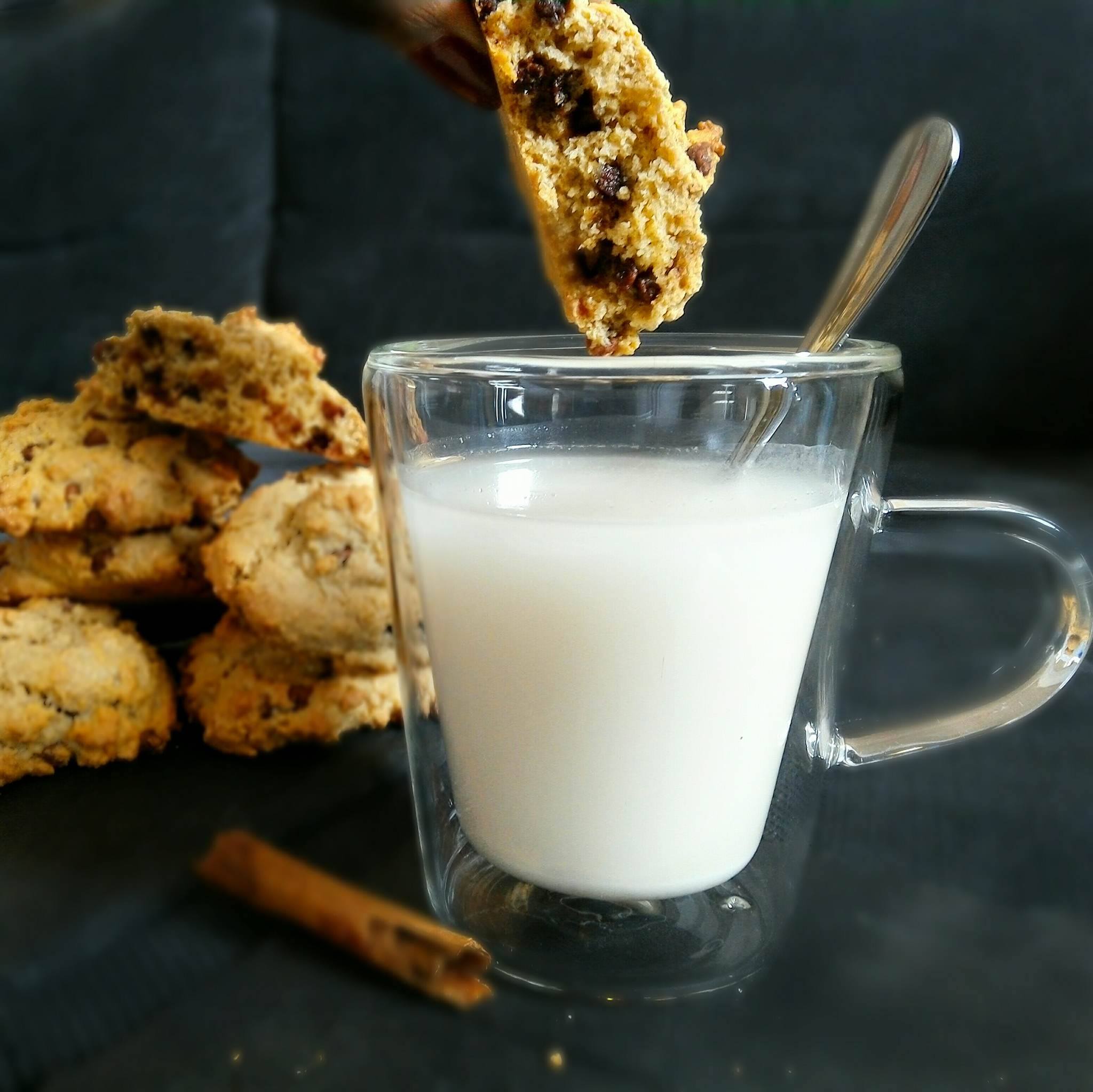 Cookies sains amande et avoine aux pépites de chocolat de Mail0ves - MailoFaitMaison