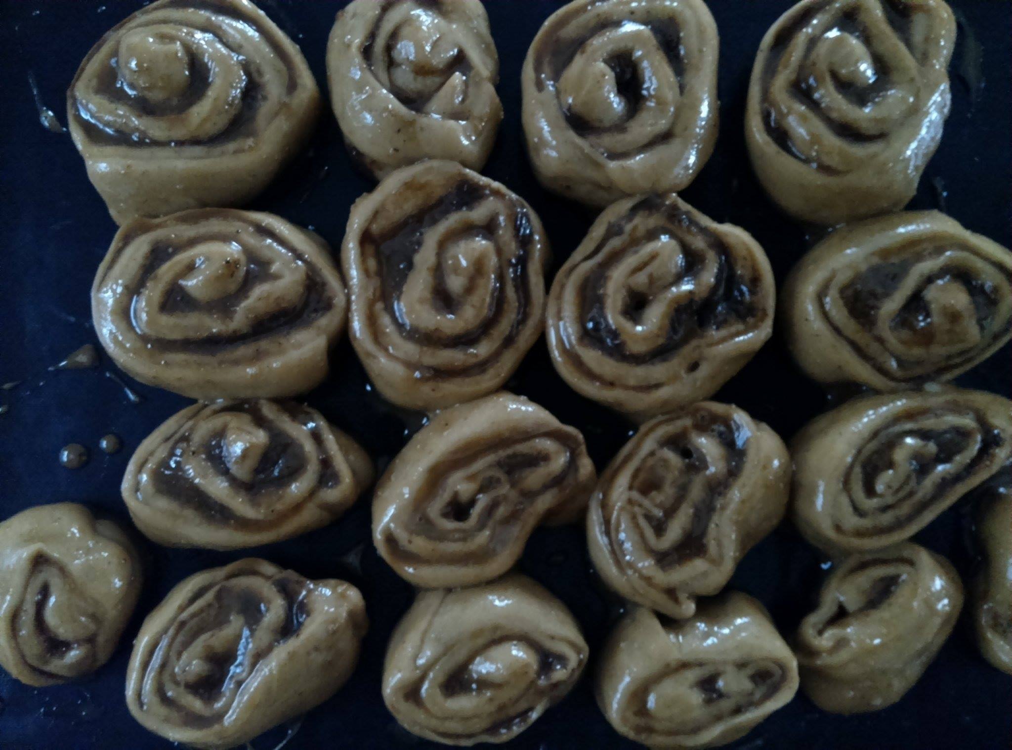 cinnamon rolls à l'épeautre, la brioche à la cannelle sans beurre